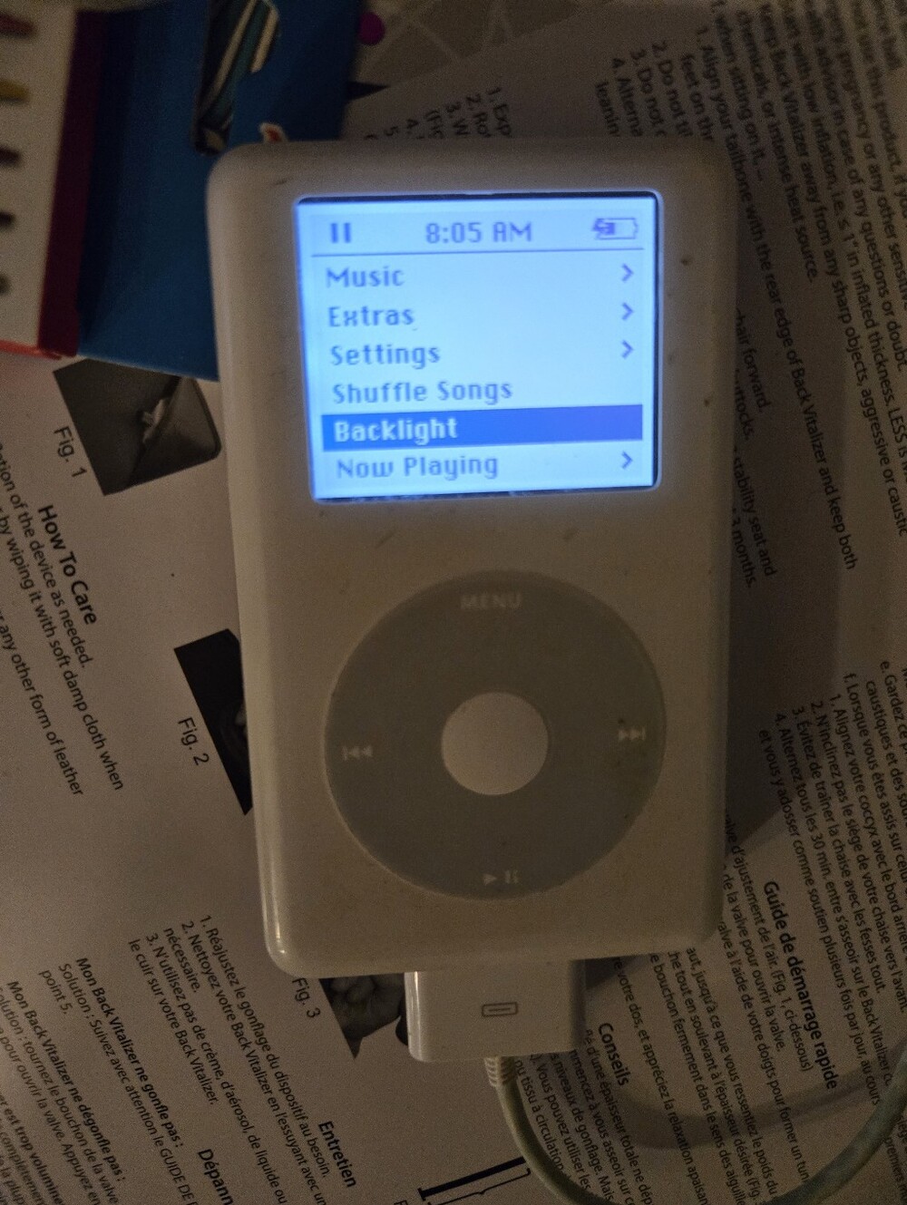 Apple iPod Classic 3rd Gen 20GB White (Tested & Working) with Charging Cable